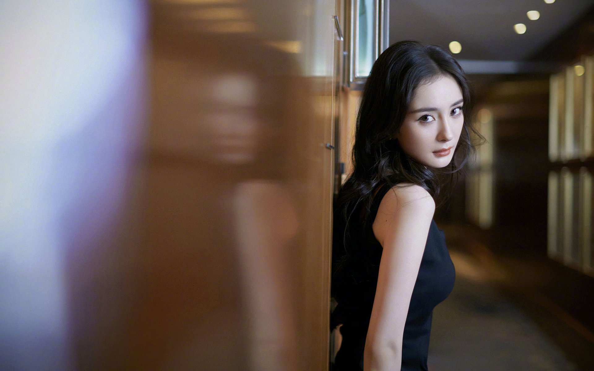 绿茵场外的角力,当足球统治力遭遇地缘压制